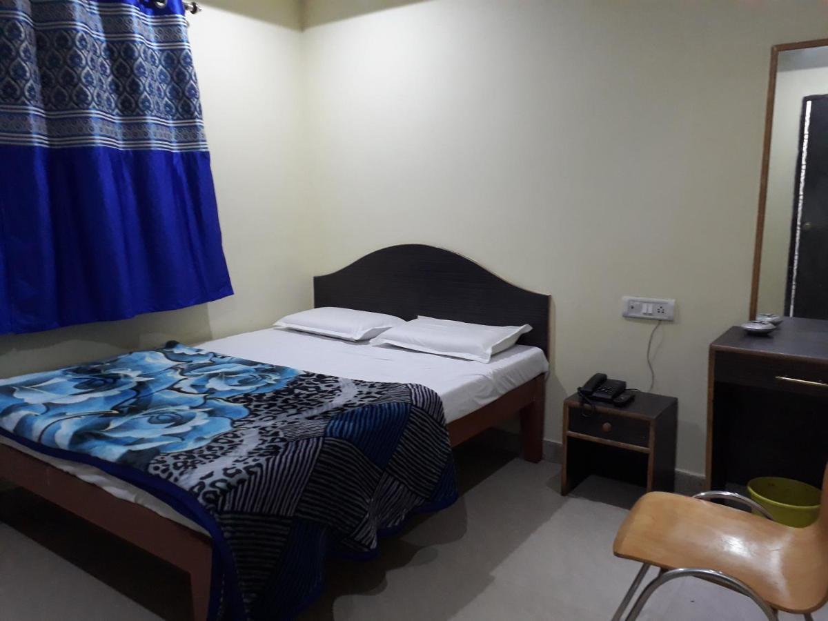 Blue Moon Residency Mysore Exterior foto