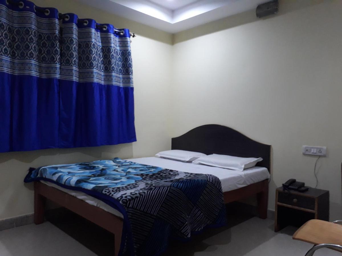 Blue Moon Residency Mysore Exterior foto