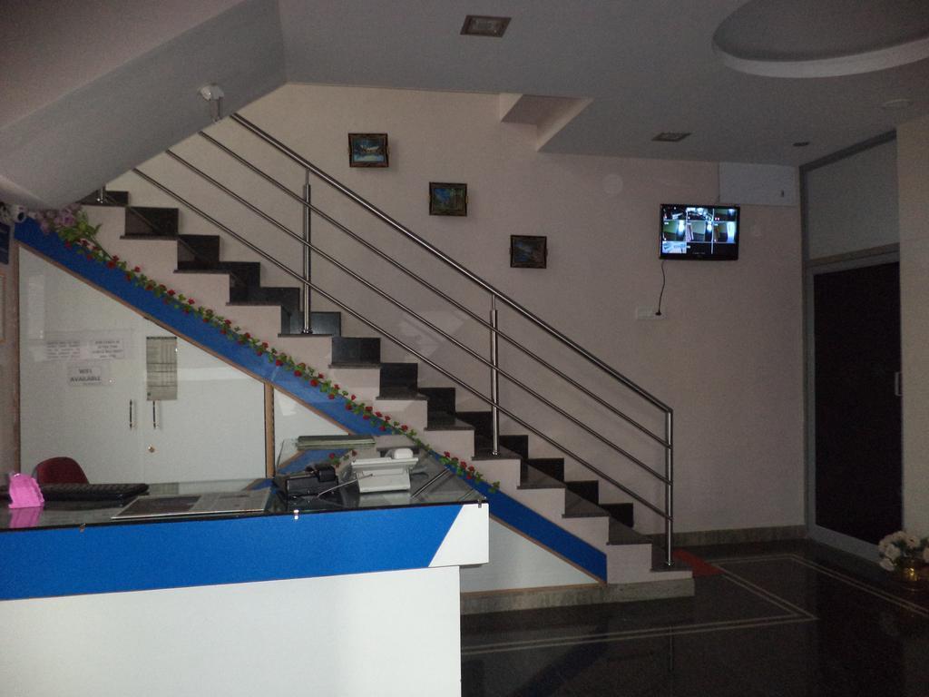 Blue Moon Residency Mysore Exterior foto